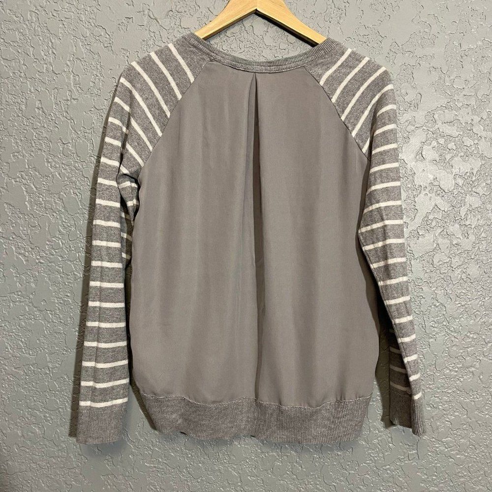 Elle Solid Back Stripes Front Lightweight Sweater - Picture 4 of 10